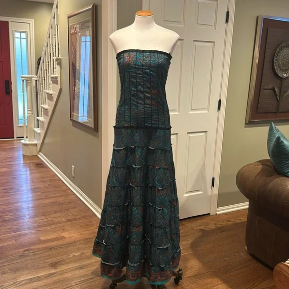 NWOT Amazing Aller Simplement Strapless Lightweight Tiered gowm dress teal Red - Picture 1 of 8